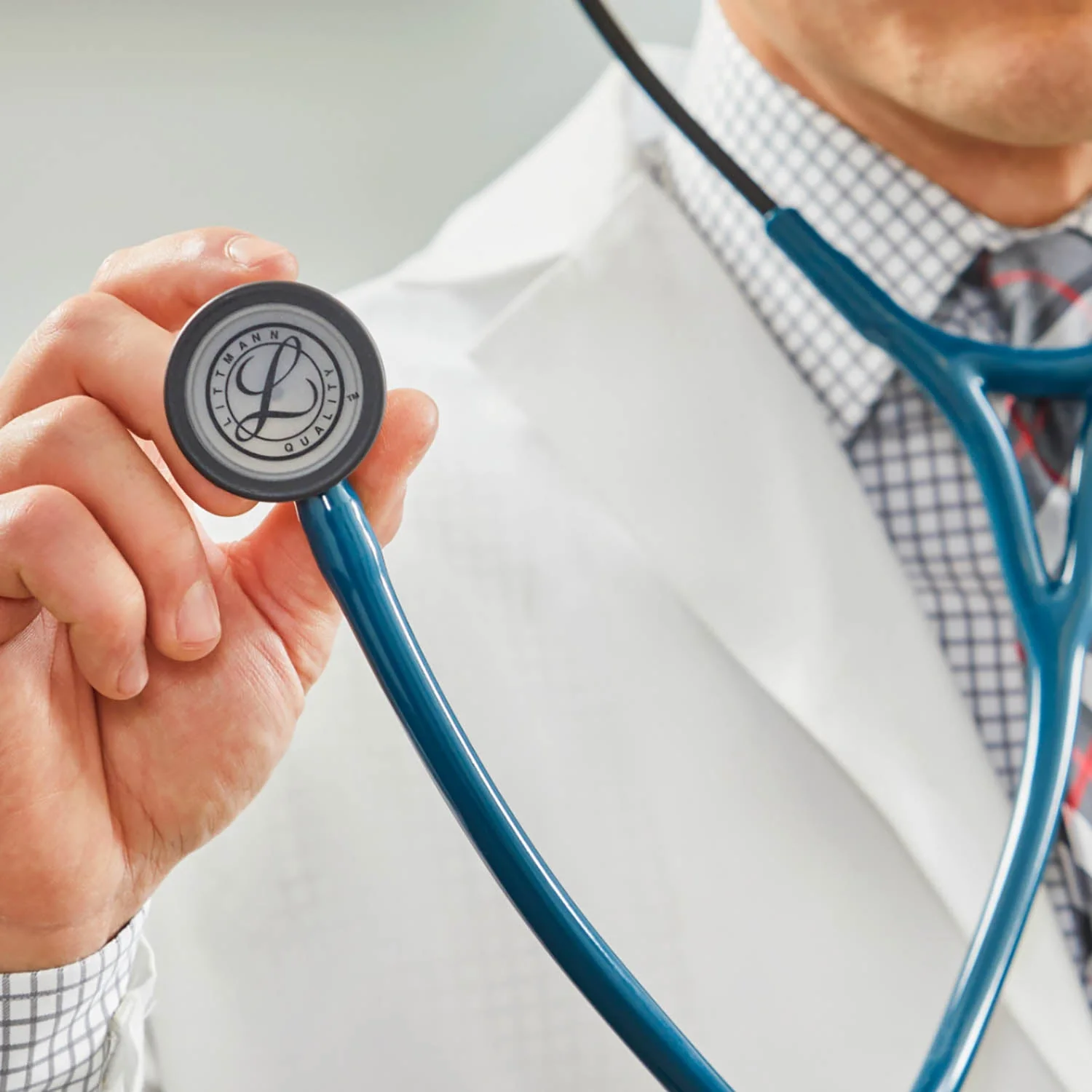 Littmann Cardiology IV Diagnostic Stethoscope: Polished Smoke & Navy - Blue Stem 6202 - Image 2