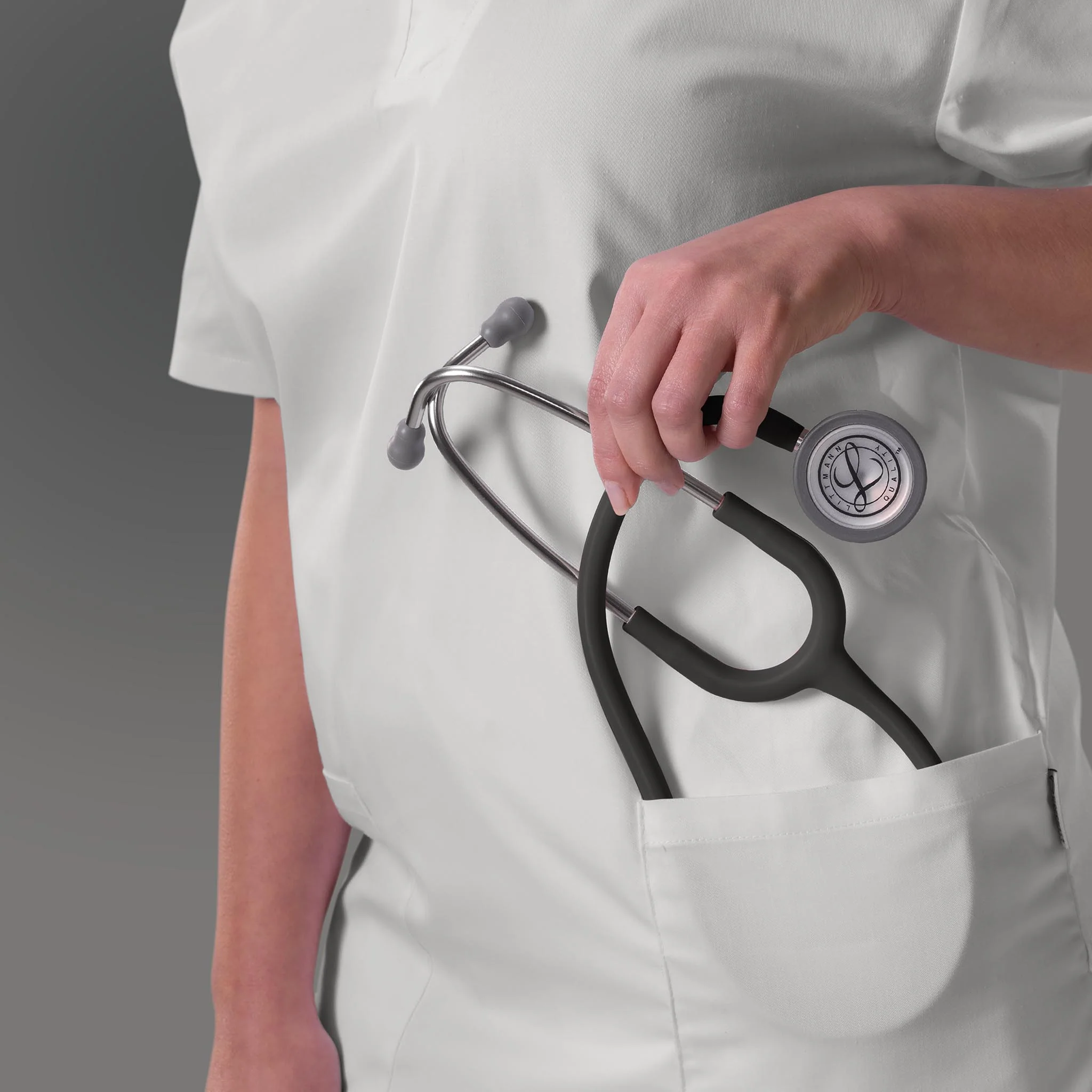 Littmann Classic III Monitoring Stethoscope: Satin Black 5620C - Image 7
