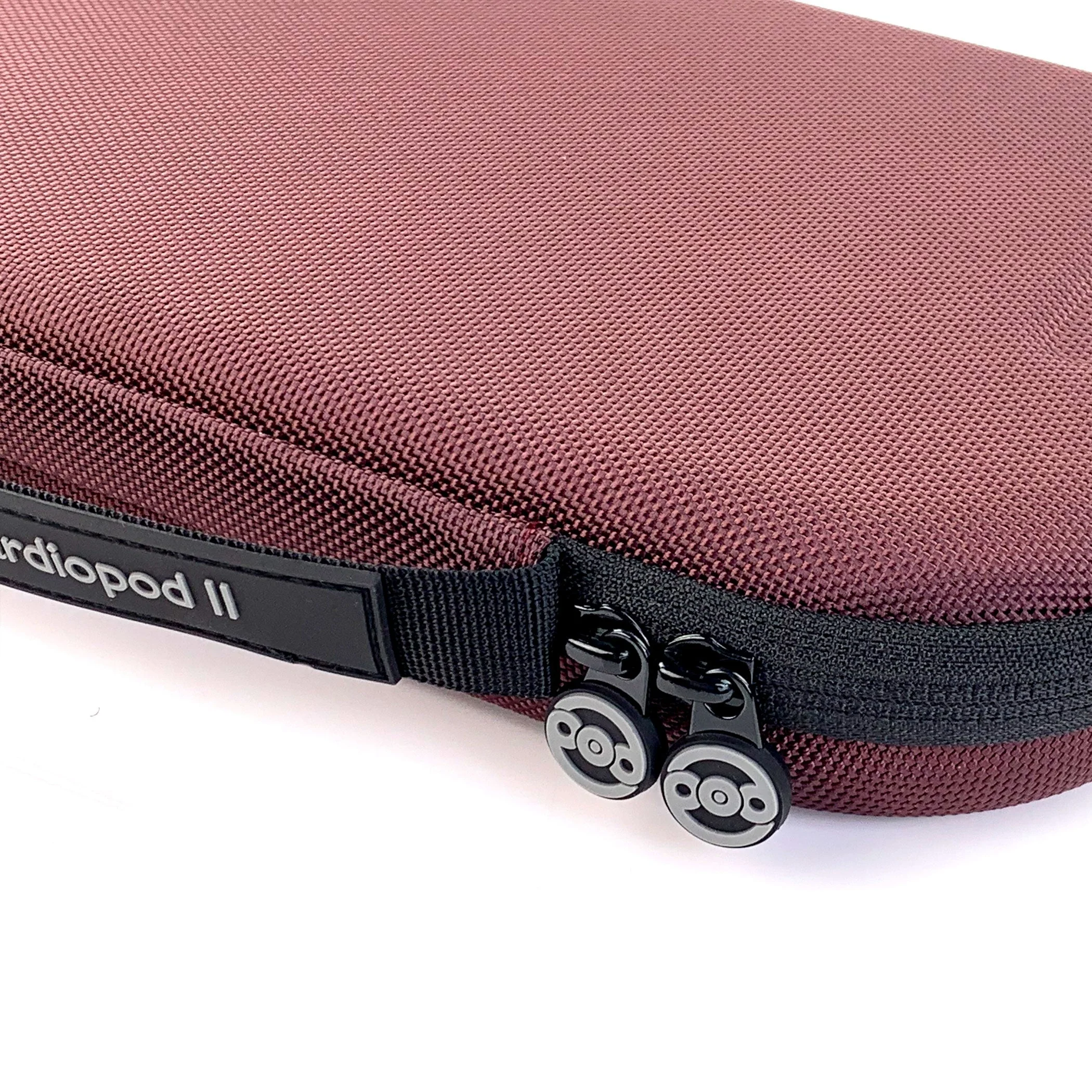 Pod Technical Cardiopod II Stethoscope Case for all Littmann Stethoscopes - Burgundy - Image 9